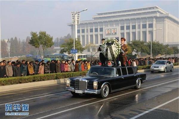朝鲜李乙雪 朝鲜为李乙雪举行国葬 十万市民为94岁元帅送行