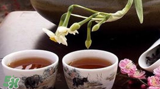 喝荷叶茶能减肥吗？荷叶茶和什么搭配最好？