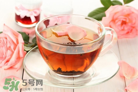 喝花茶上火吗？花茶喝多了会上火吗？