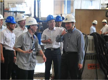 王炳华三个一 王炳华到中国一重调研三代核电设备自主化工作