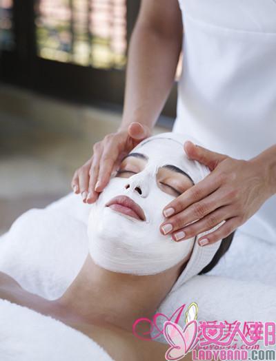揭秘美容院护肤技巧  让你的护肤效果加倍升级