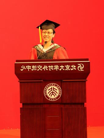 北大经济学院董志勇 北京大学经济学院2012届学生毕业典礼隆重举行