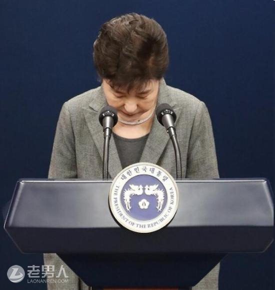 朴槿惠终于意识到民意难违 适时辞退总统职务