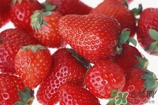 >自己在家种草莓好养吗？如何在家里种草莓？