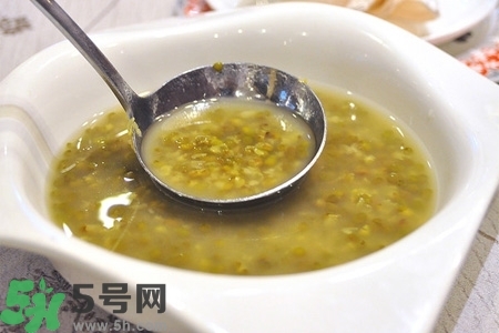 夏天喝绿豆汤好吗？夏天喝绿豆汤好不好？