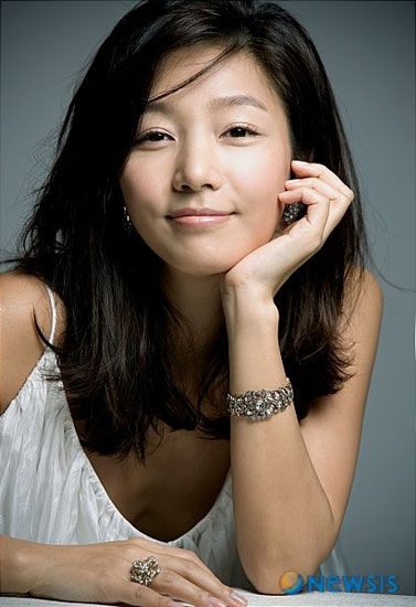 张真英图片 韩国女演员张真英因患胃癌去世 终年37岁张真英美丽照片