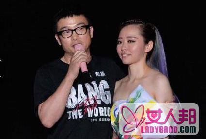 张靓颖被曝结婚 男友冯轲演唱会现场求婚是被迫