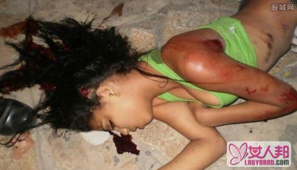 4岁女孩裸身坠亡 现场一滩血家人差点哭晕