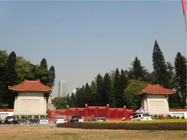 周文雍纪念馆参观有感 观后感作文:参观广州起义烈士陵园有感