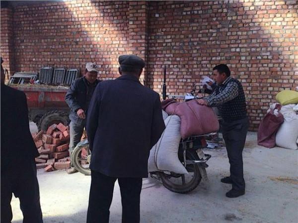 阿拉泰特产 新疆阿勒泰:乌拉斯特村发放扶贫羊加快产业扶贫步伐