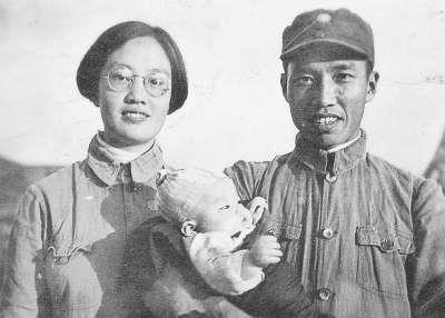 左权夫人刘志兰 左权将军的夫人刘志兰 为了永恒的记忆