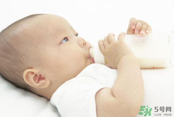 配方奶粉妈妈可以喝吗?大人能喝婴儿奶粉吗?