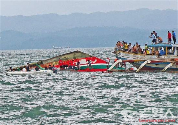 >印尼渡船超载发生倾覆 已致16人死亡船长被拘