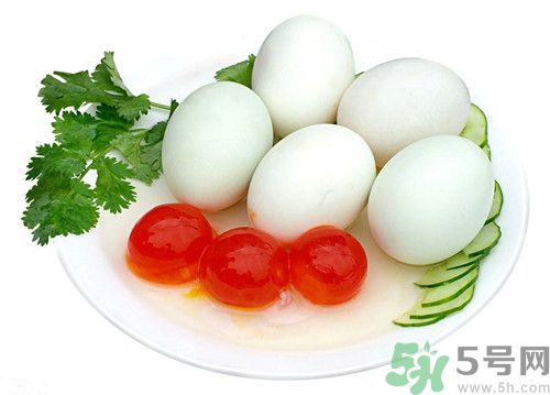 咸鸭蛋和鸡蛋能一起吃吗?咸鸭蛋和鸡蛋营养价值