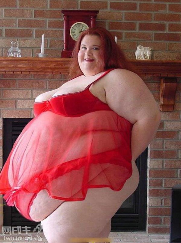 【世界上最胖的女人1400斤】世界上最胖女人如何减掉600磅