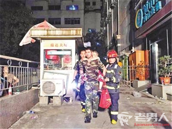 >广州民宅起火最新进展 171名消防员出动搜救被困群众