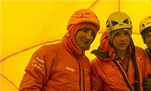 夏尔巴人睡在顶峰过夜 尼泊尔一夏尔巴人第22次登顶珠峰 刷新世界纪录