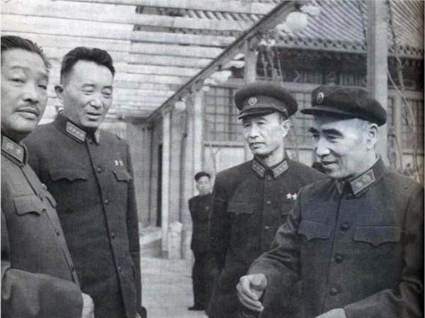 >南萍与许世友 许世友与林彪真实关系 曾向林彪保证指哪打哪?
