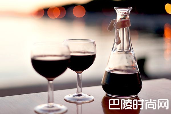规律饮用红葡萄酒能降低患糖尿病的风险
