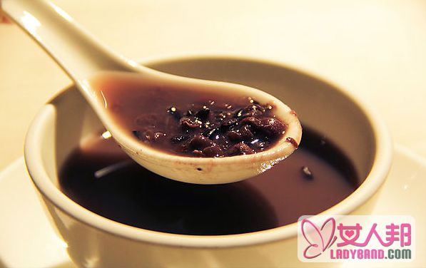 >黑豆紫米汤如何做 黑豆紫米汤的材料和做法步骤