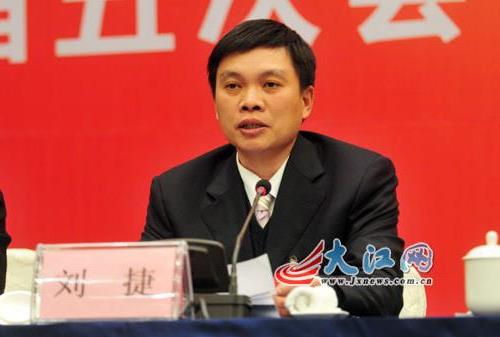 上海副市长时光辉成首位“70后”省部级干部