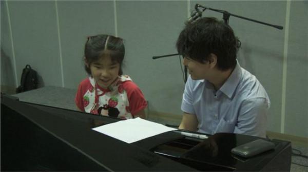 >音乐人王可 琴键上的求学路 :琴童王可一9岁考上美国著名音乐学院