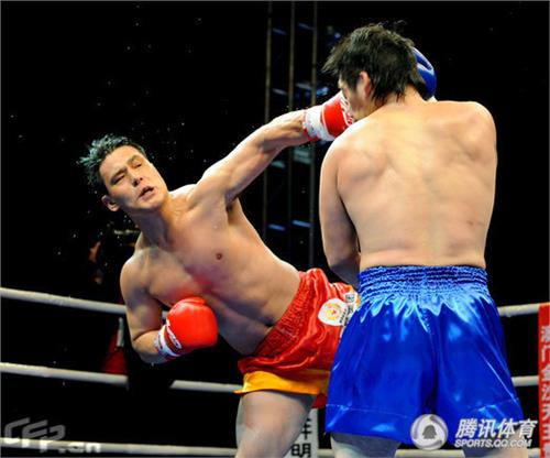 柳海龙美国 搏击冠军与中国武术王决战北京 柳海龙要教训美国人