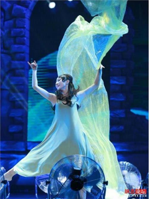 >张娅姝凭一支“风之舞”惊艳《中国好舞蹈》