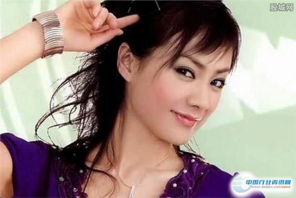 李玲李湘 李湘的妹妹李玲个人简介资料相片 李玲是李湘的妹妹吗