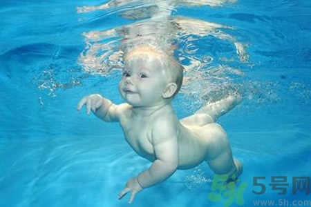 >儿童几岁可以学游泳？儿童学游泳最佳年龄是多少？
