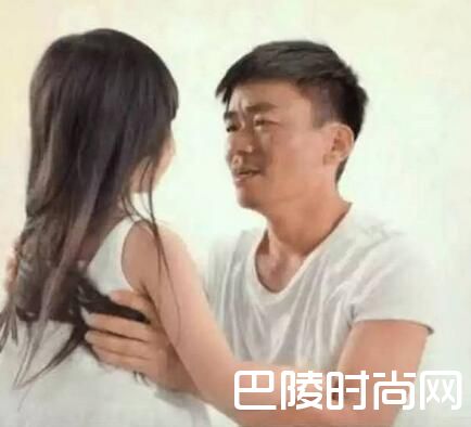 王宝强马蓉最新消息 传离婚后第一次见女儿失声痛哭