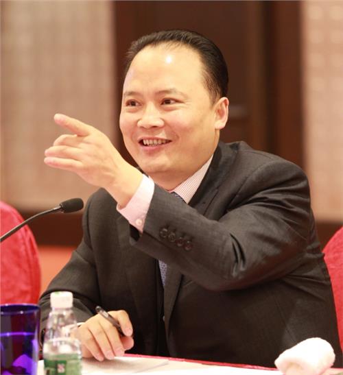 刘汉元身价 刘汉元主席担任CCTV7《致富经》栏目“榜样到身边——走进成都”创业峰会创业观察员