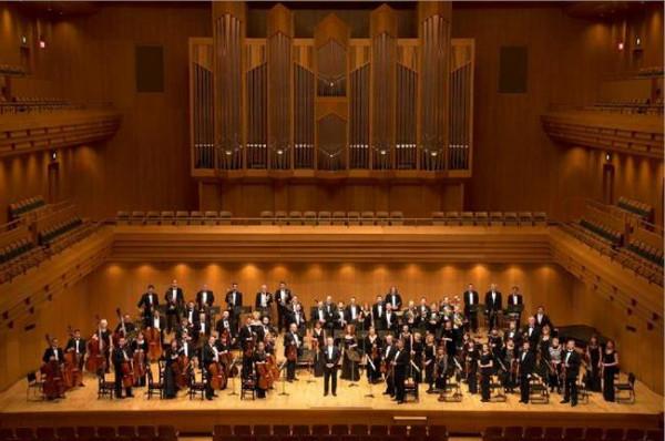 陈萨张克新 陈萨与乌克兰国家交响乐团2017新年音乐会将奏响
