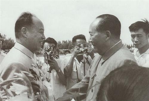 彭真和毛主席的斗争 彭真晚年谈毛主席图 彭真与陈云的关系图