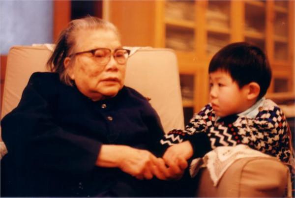 >康克清生平 康克清同志生平(女 1911—1992)