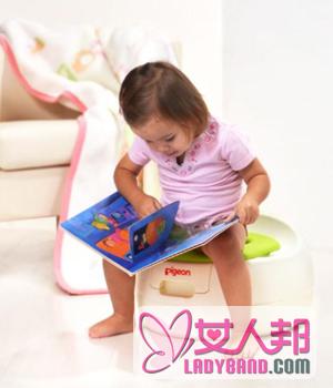 【宝宝坐便器】宝宝坐便器什么款式好_宝宝坐便器有必要买吗_宝宝多大可以用坐便器