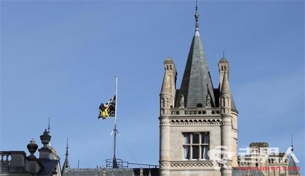 霍金去世剑桥大学降半旗 两者之间是什么关系