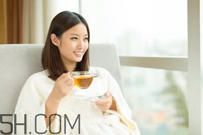 女人什么时候不能大量喝茶？女人月经期可以喝茶吗？