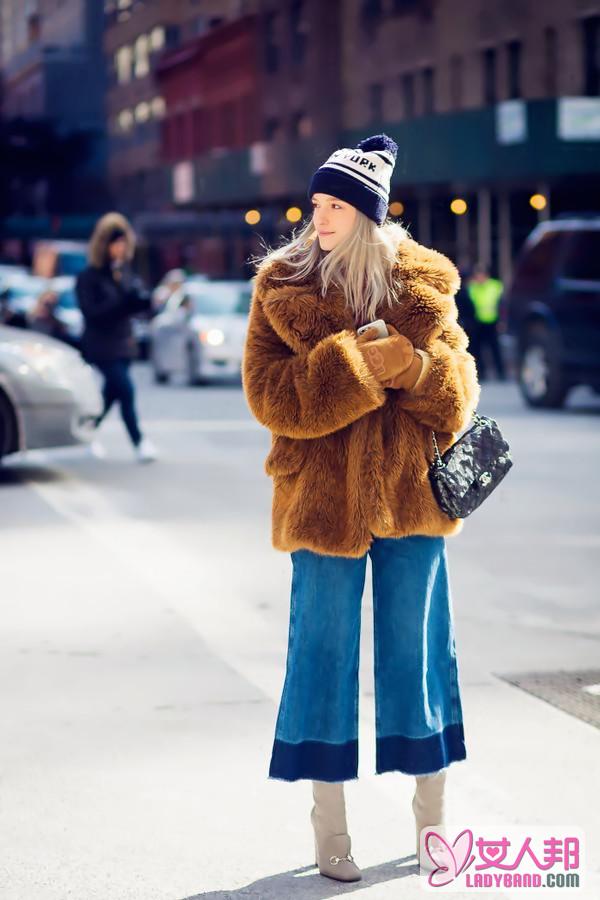 >2015新款皮草外套图片 今冬时髦保暖两不误