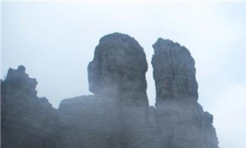 白石山旅游景点攻略 北京—涞源“白石山”京津冀文化旅游班列五月开通