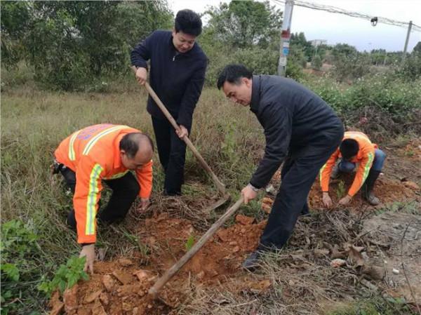 >李红军茂名市委书记 广东茂名市委副书记李红军要求:把罗非鱼产业做到既大且强