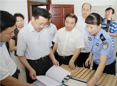 熊选国司法部部长 司法部副部长熊选国到京调研北京律师工作