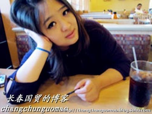 >李连杰与前妻所生大女儿李思曝光 揭李连杰与历任妻子感情史(6)