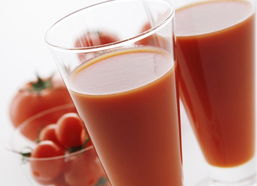 番茄汁有助护胃解酒