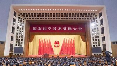 刘汉龙国家发明二等奖 学校首获国家技术发明二等奖