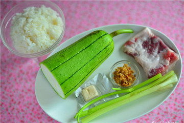 丝瓜粥怎么做好吃 丝瓜稀饭的家常做法