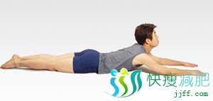 >男性瑜伽教程 拉伸腿部改善肥臀