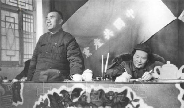 >顾作霖毛泽东 毛泽东的七大不可思议:毛主席诞辰121周年