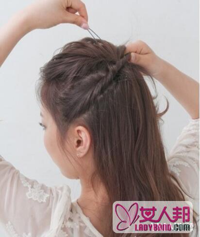 韩式长发发型扎法步骤 3款发型让你美观又大方