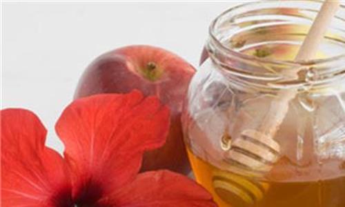 >蜂蜜养生吃法大全 蜂蜜养生最简单的八种喝法
